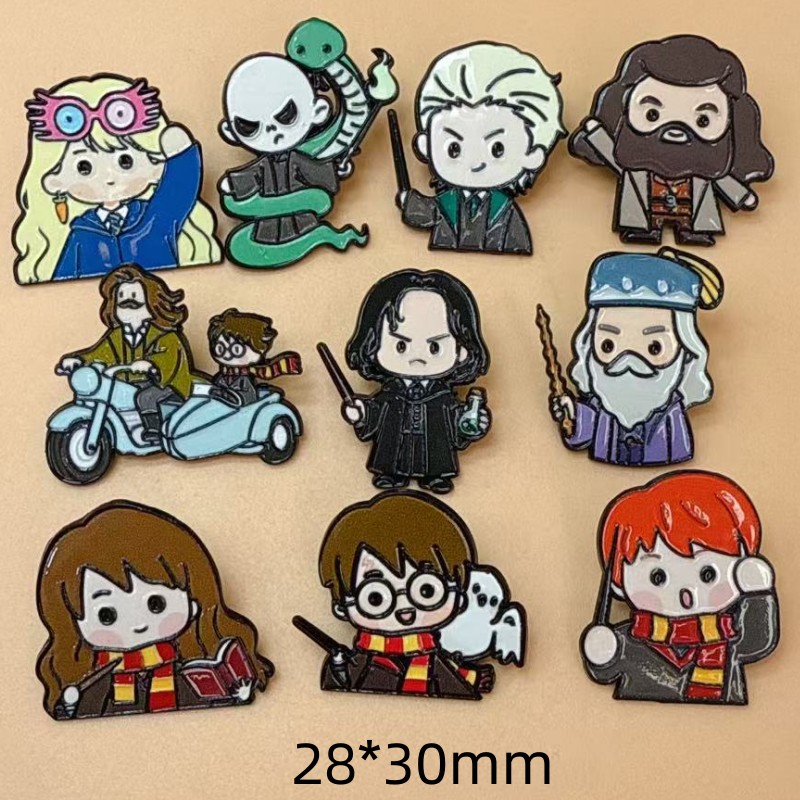 10 шт. аниме-брошей, мультяшны – обзор и цена Women'S Anime Accessories